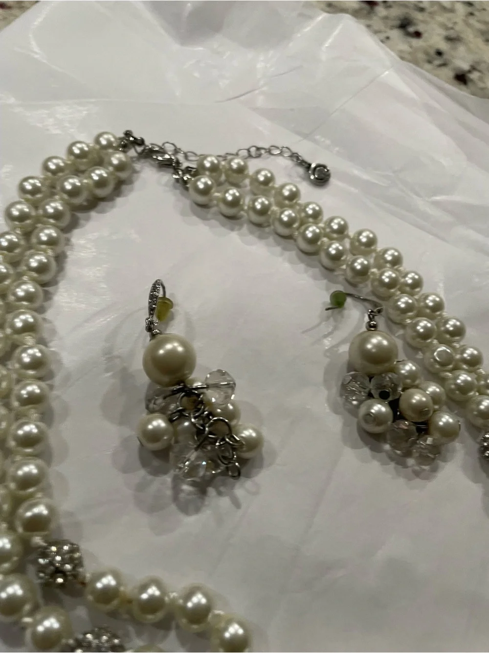 Simulated Pearls w rhinestones Double necklace & fishhook earrings 18” extender